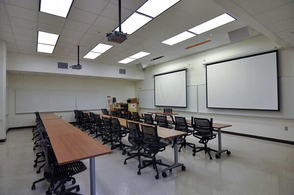 ints1132 oblique view